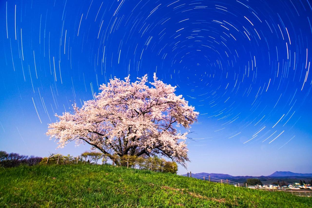 เพนชั่น อองเทรอ-เดอ-แมร์ Bed & Breakfast Hachimantai  ภายนอก รูปภาพ